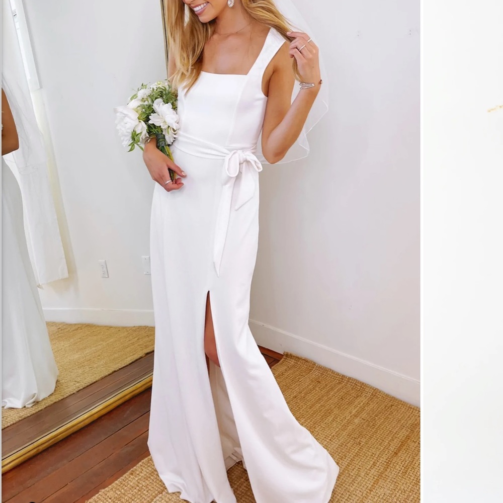 Show Me Your Mumu Paris Gown in White, Size M